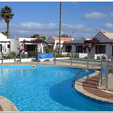 Estrella Del Mar 8. 1 Bedroom Villa With Pool And Gardens 300 Metres From The Beach Corralejo Exterior foto